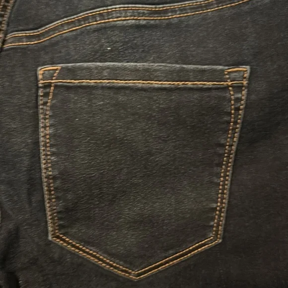 Beautiful NINE WEST pull on jeans - Picture 8 of 9